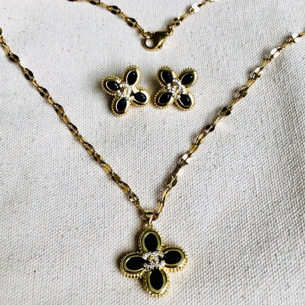 Flower Jewelry Set - Picture 2 of 2